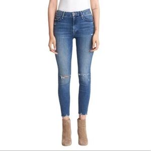 MOTHER
High Waisted Looker Ankle Fray Jeans